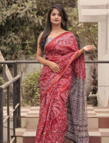 Women's Sarees